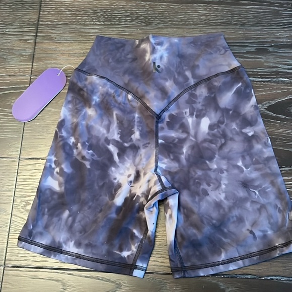 Kamo Fitness Ellyn Shorts 6" - Black Tie Dye black & grey medium spandex biker - Picture 10 of 10